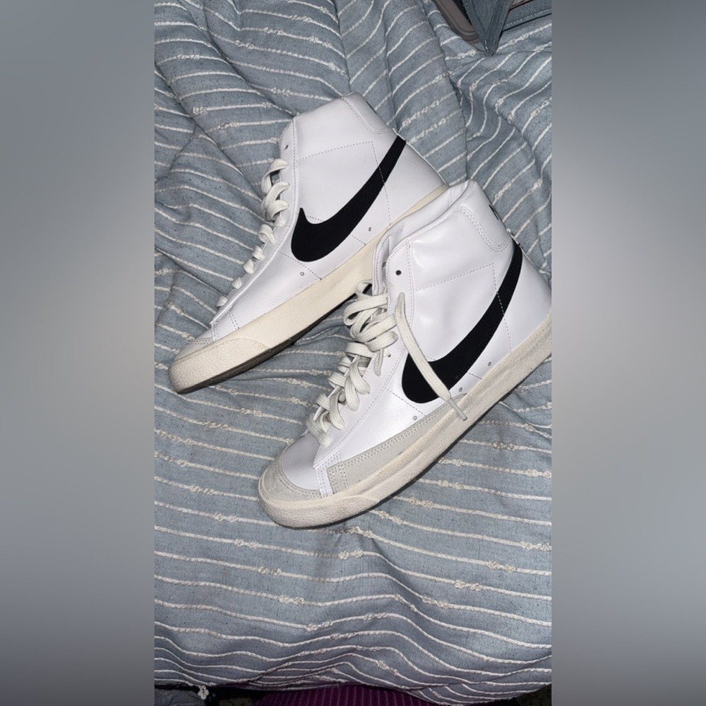 Nike Blazer Mid